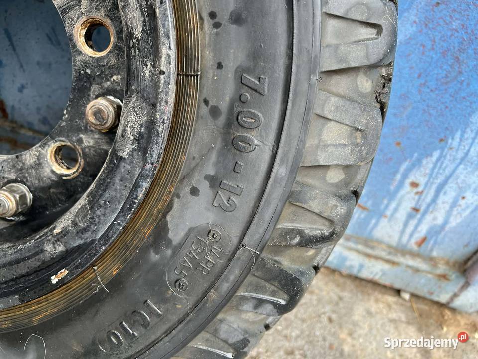 Koła do wózka widłowego Bułgar DV1733 Czarna