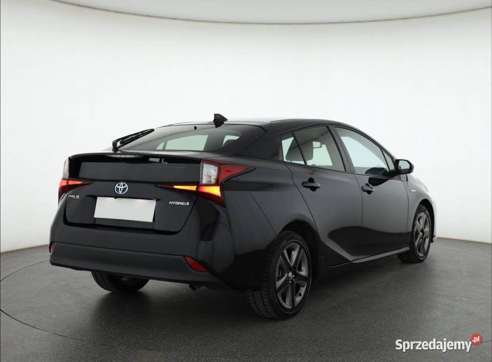 Toyota Prius 18 VVTi HSD Piaseczno