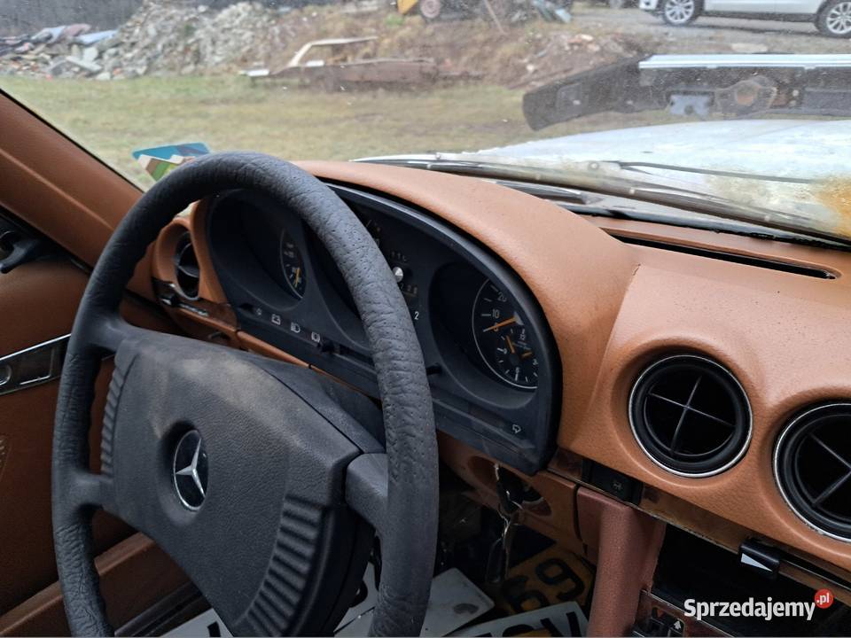 WNĘTRZE TAPICERKA KOMPLET MERCEDES 107 SLC Rok produkcji 1974 Fotele i kanapy śląskie sprzedam