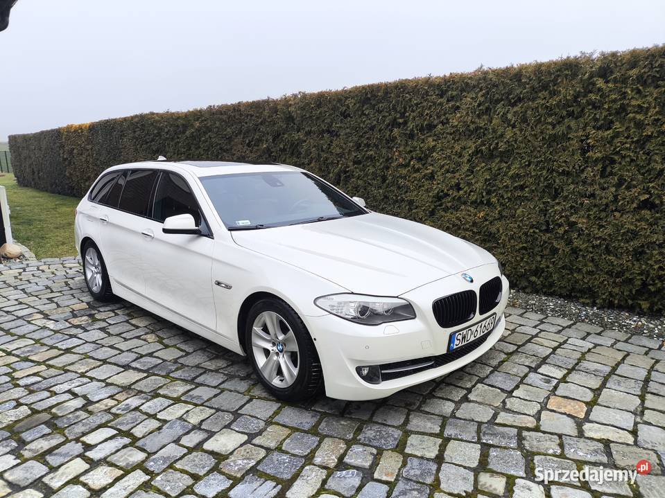 BMW SERIA 5 F11 Touring 525d N47D20C 218 450Nm lakier metallic