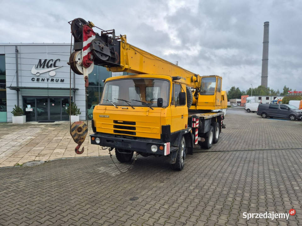 Tatra T815 6X6 Tatra T815 6X6 DZWIG 20 TON 1 WŁ 282KM śląskie Łaziska Górne sprzedam