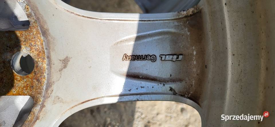 Sprzedam felgi opel meriva r16 aluminiowe Narol