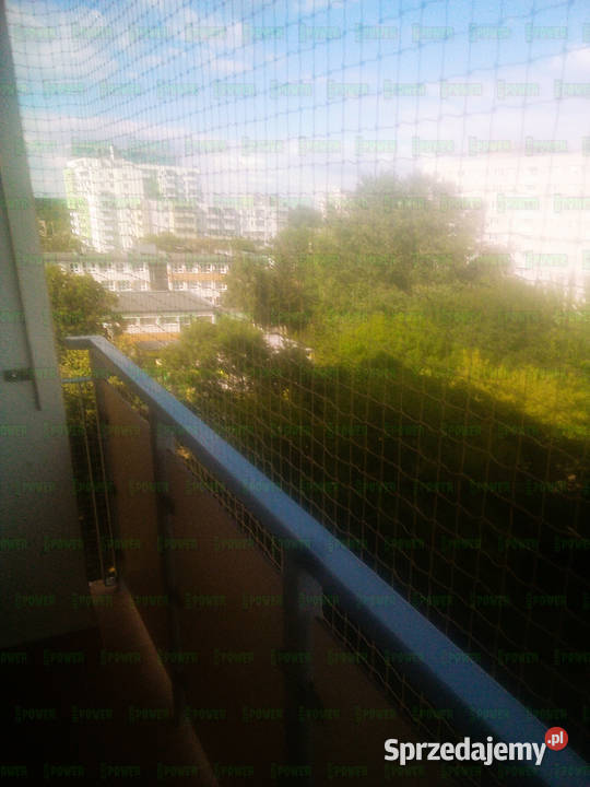 Montaż siatki zabezpieczającej na balkon przed Pozostałe