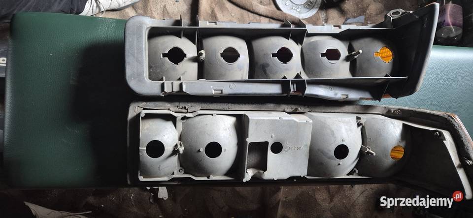 Lampy tyl mercedes benz w123 Płock