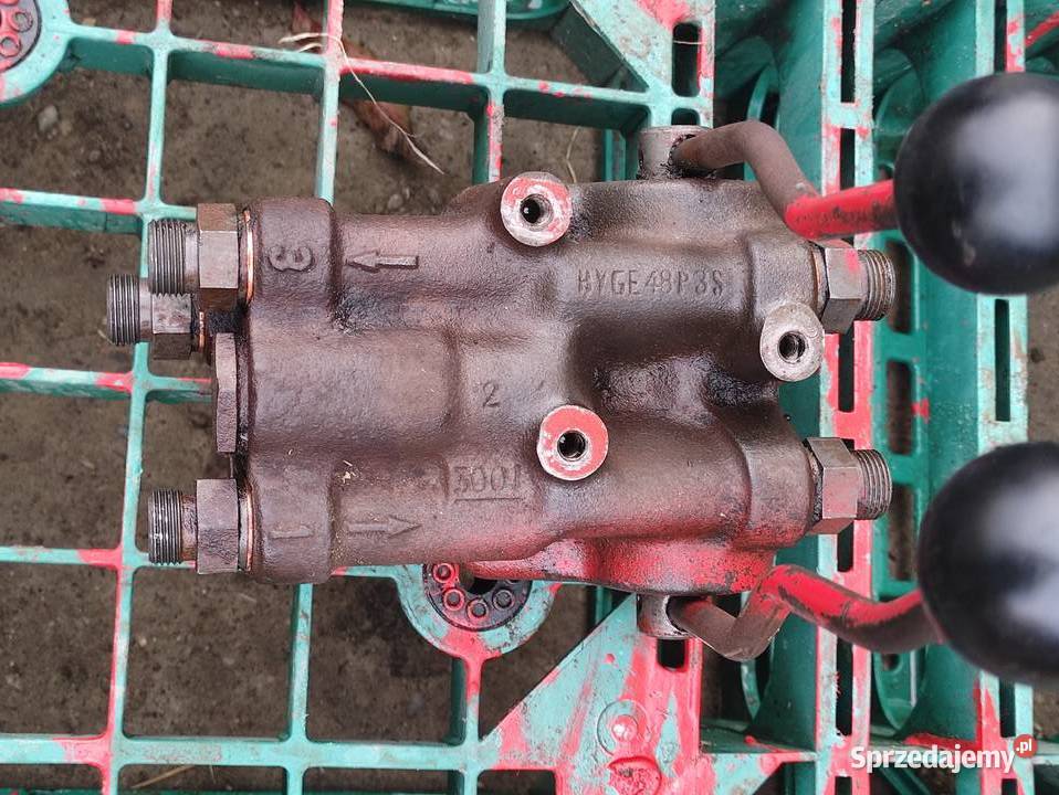 Rozdzielacz hydrauliczny BOSCH dwusekcyjny podkarpackie