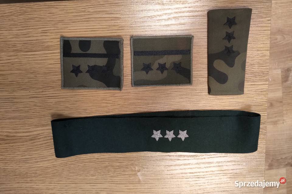 Pagony pochewki na mundur polowy porycznik
