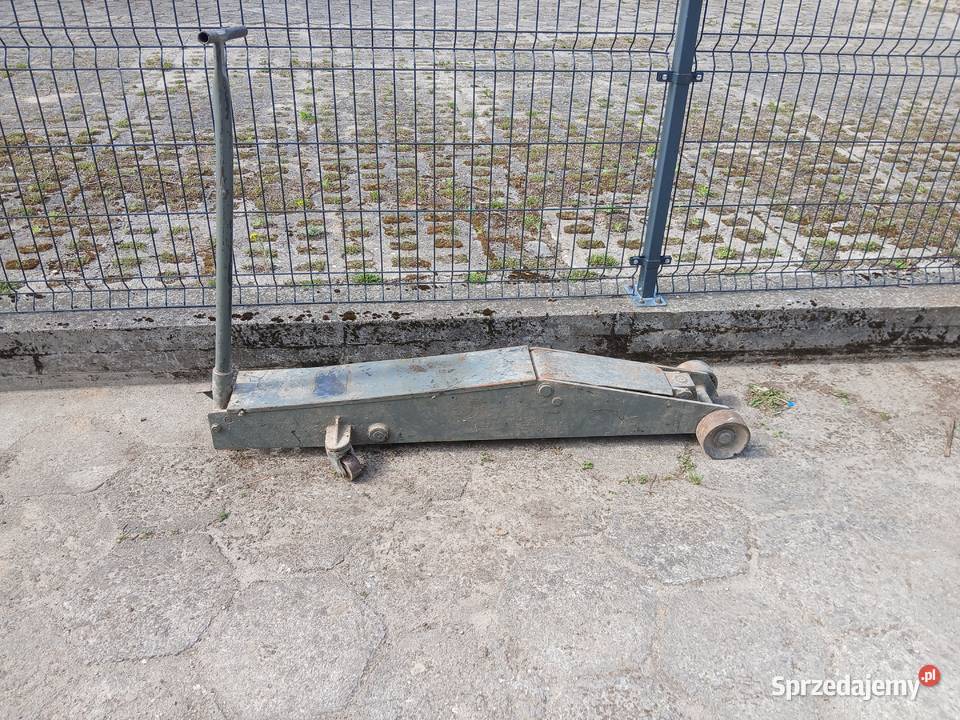 Lewarek chydrauliczny żaba pomorskie Trzebiatkowa