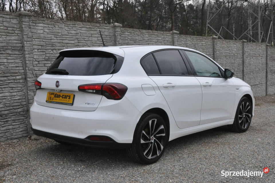 Fiat Tipo 14 95 hatchback Black Edition LED 1368cm3 śląskie Dąbrowa Górnicza