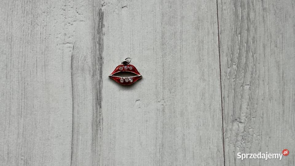 Zawieszka w kształcie ust cyrkonie Ozdoby Łódź