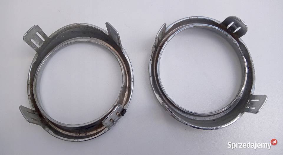 RAMKA HALOGENU CHROM INFINITI Q70 M30d M35 M37 Części samochodowe Nowy Tomyśl