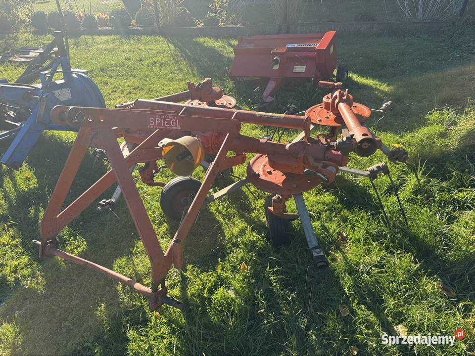 Przewracarka przetrząsacz karuzelowy pająk do