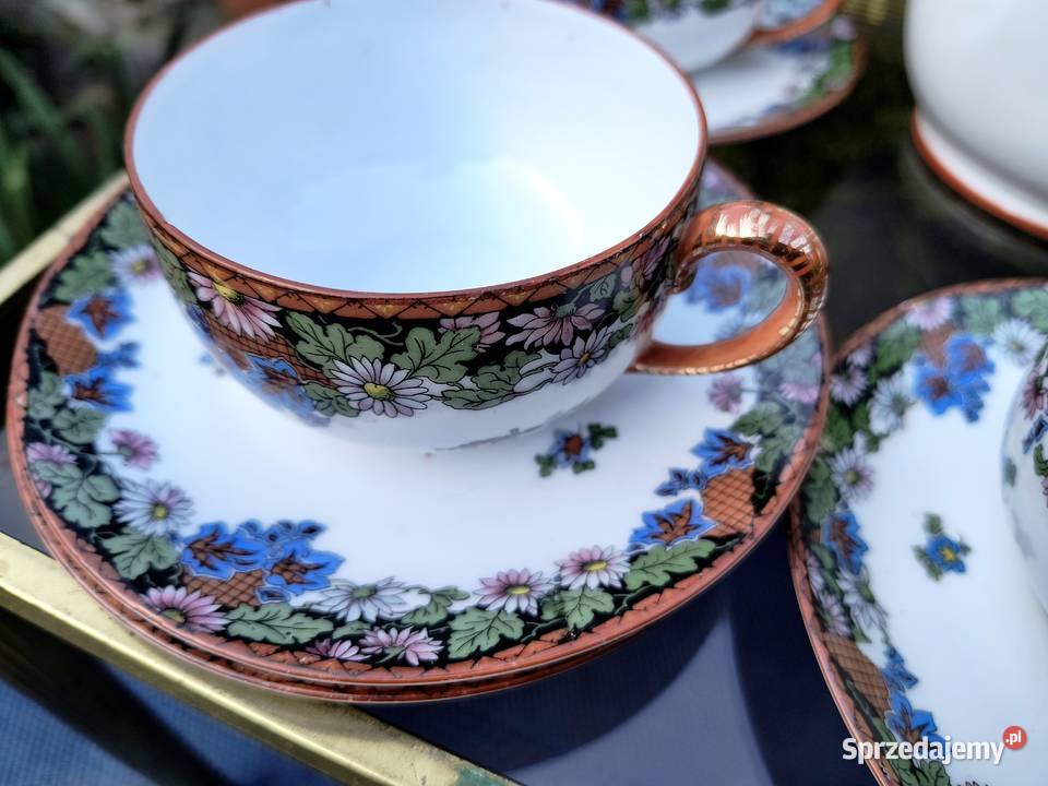 Dzbanek plus 4 filiżanki Jaworzyna Śląska Klenica sprzedam