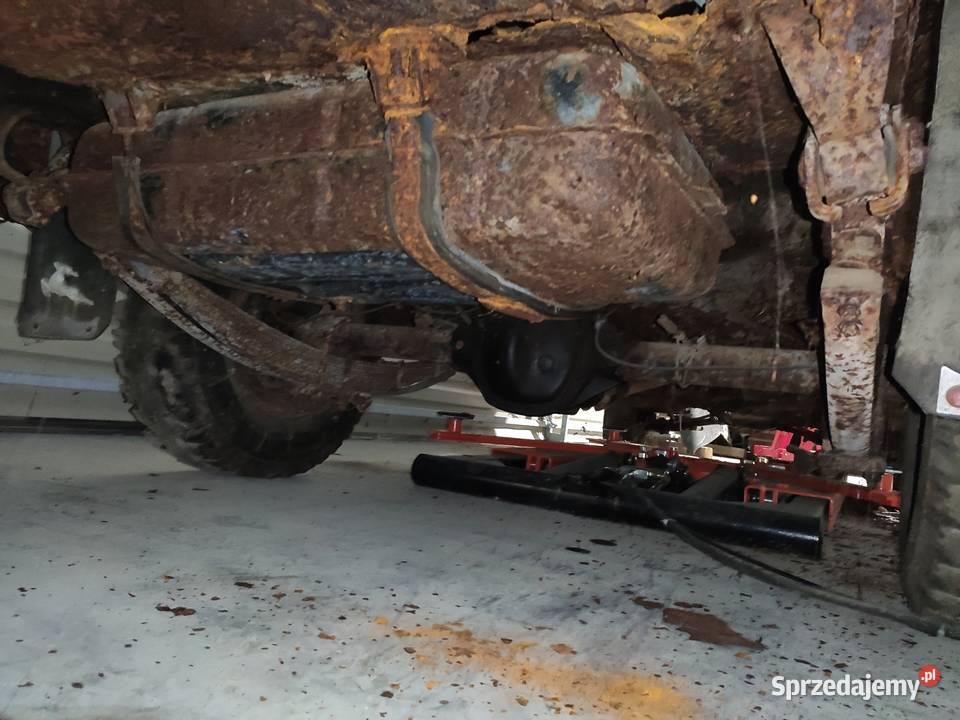 Gaz 12 ZiM części Rudnik nad Sanem