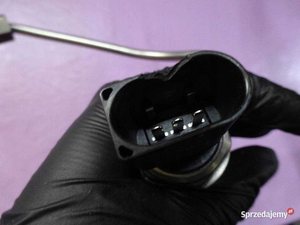 BMW E87 20 i 10r 120 165 55991101 LISTYWA osobowe sprzedam