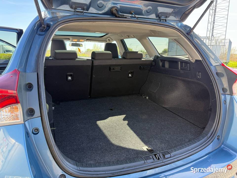 Toyota auris 18 hybryda panorama mazowieckie Radom