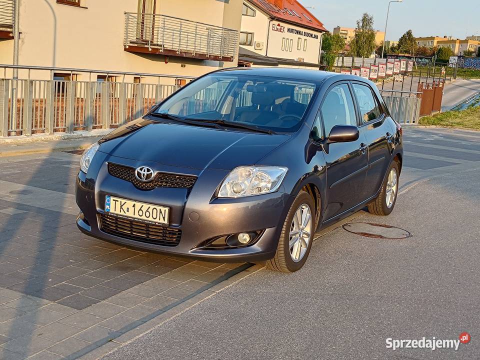 Toyota Auris E15 20 D4D 2009 nieuszkodzony Kielce sprzedam