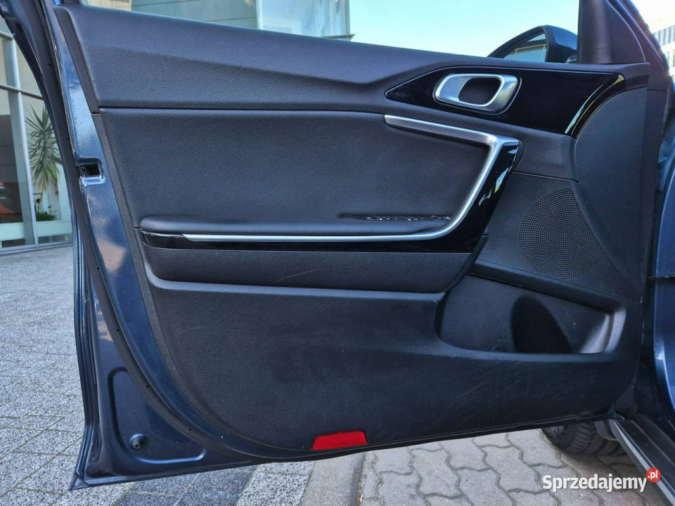 Kia XCeed 15 TGDI 160 7DCT WersjaL światła do jazdy dziennej łódzkie Łódź sprzedam