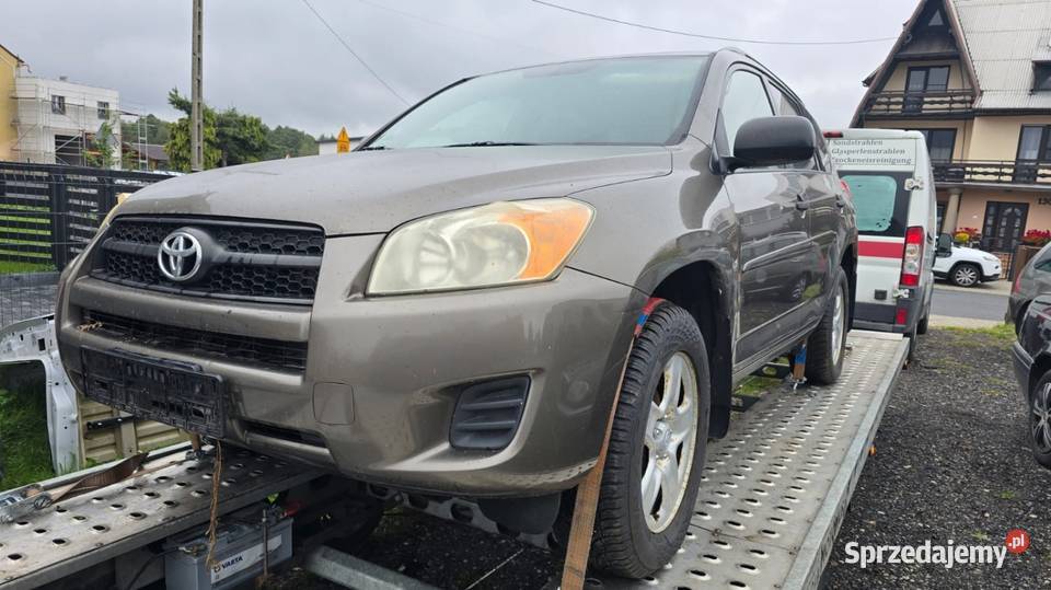 Toyota Rav4 24 Vvti 197 bez korozji nowe opony sprzedam