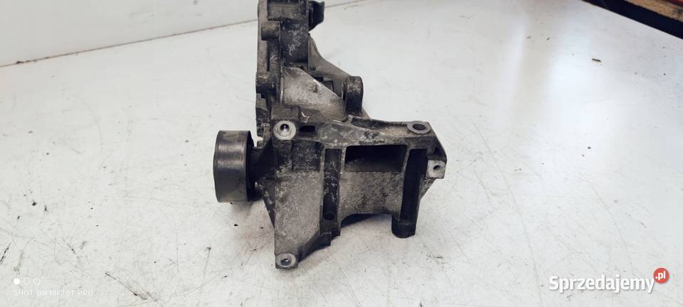 ŁAPA ALTERNATORA AUDI A3 VW 03L903139E ORYGINAŁ osobowe śląskie Przystajń