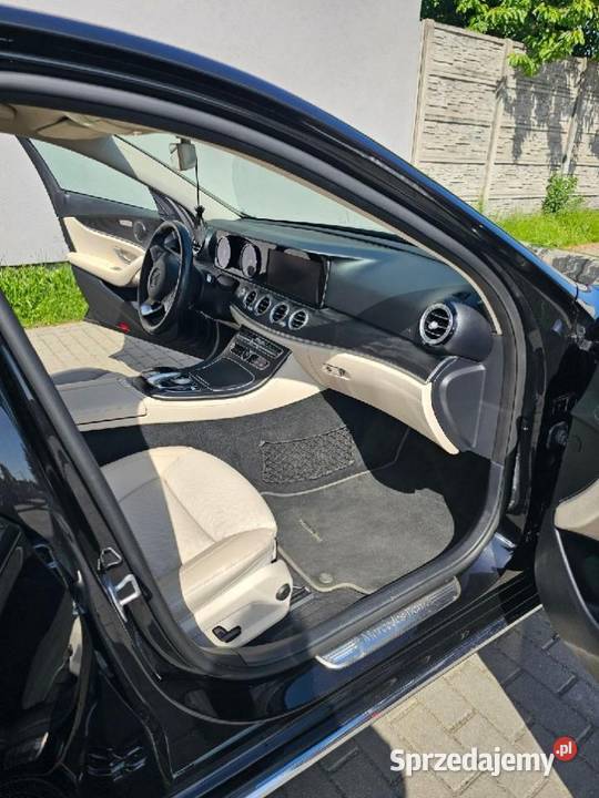 Mercedes Benz EKlasa W213 20 Benzyna 200 2018r Zdrowa