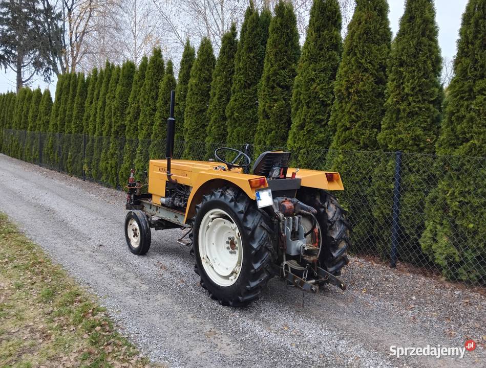 Ciągnik Sadowniczy Renault 461 s MWM Piaski