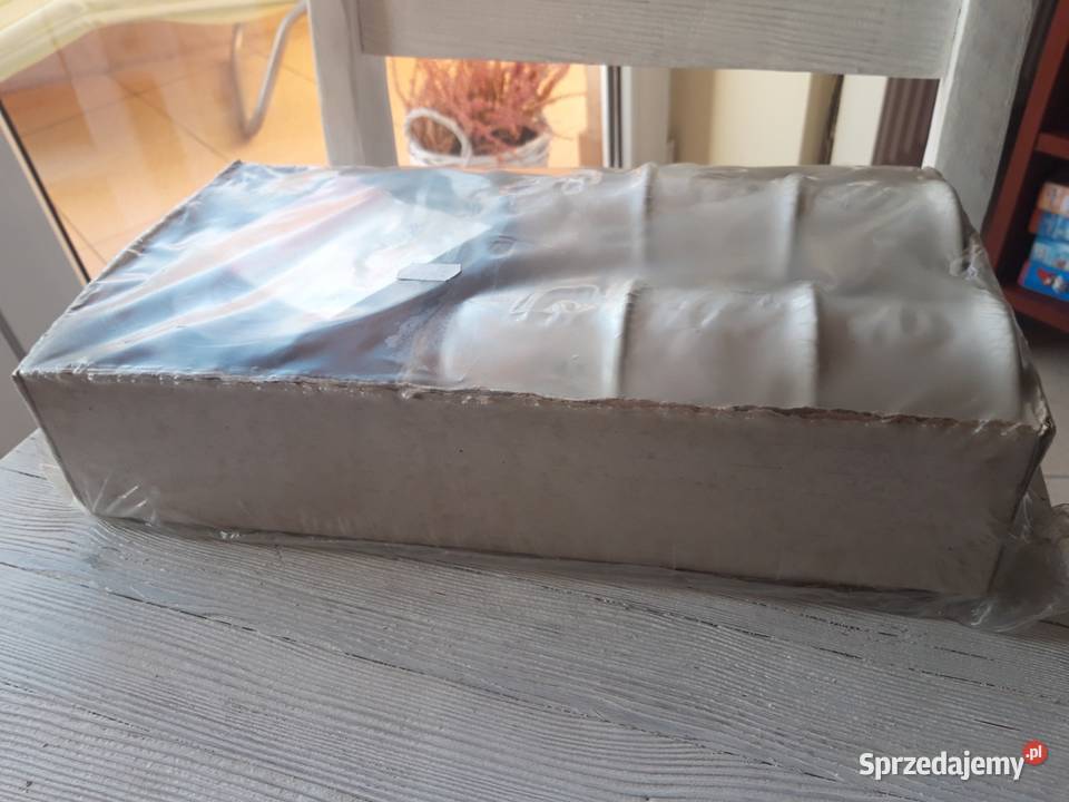 Filiżanki ze spodkami Tułowice 6 nowe PRL Bielsko-Biała