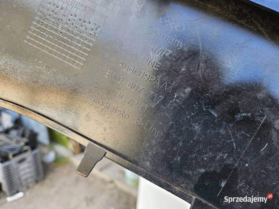 AUDI A4 B9 8W LIFT SLINE SPOILER DOKŁADKA osobowe sprzedam