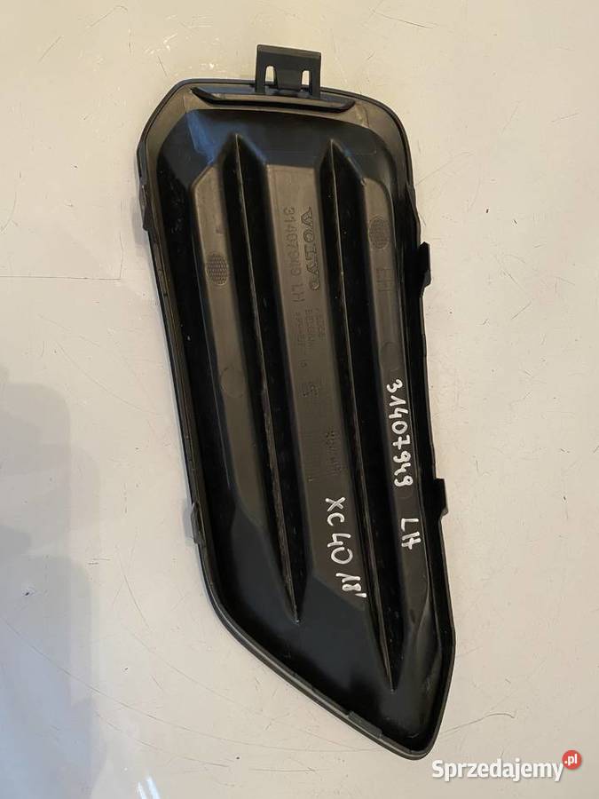 VOLVO XC40 II 2018 KRATKA ZDERZAKA LEWA 31407949