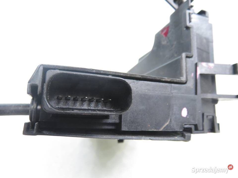 ZAMEK LEWY PRZEDNI PEUGEOT 308 II 9807954380 osobowe