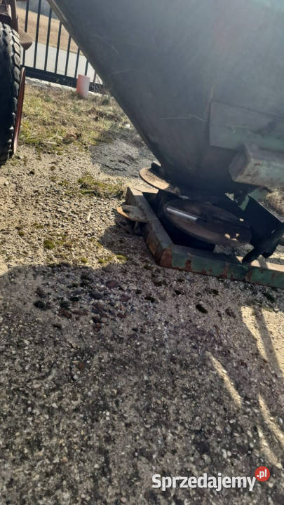 siewki i siewniki inny Rozsiewacz Ravenna Głogówek