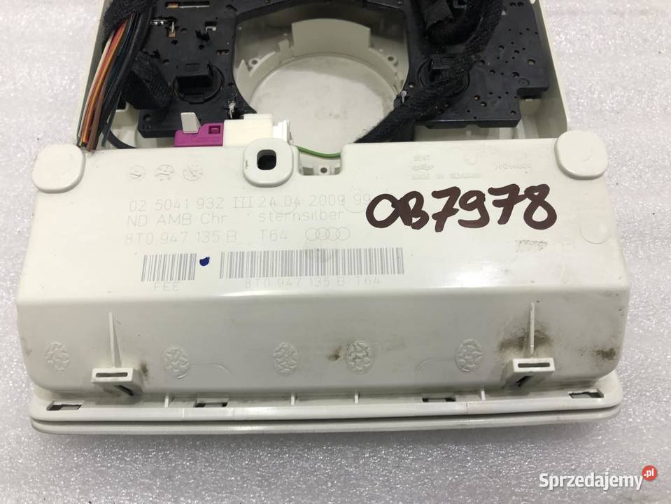 LAMPKA OŚWIETLENIE KABINY AUDI A5 8T 8K0951177 Oświetlenie kabiny sprzedam