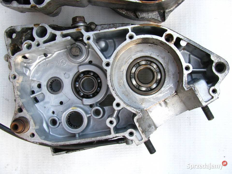 Yamaha DT175 MX kartery szpilka cylinder blok Nowa Sól
