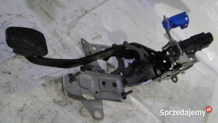 FORD FIESTA MK7 16 TDCI PEDAŁ HAMULCA GAZU