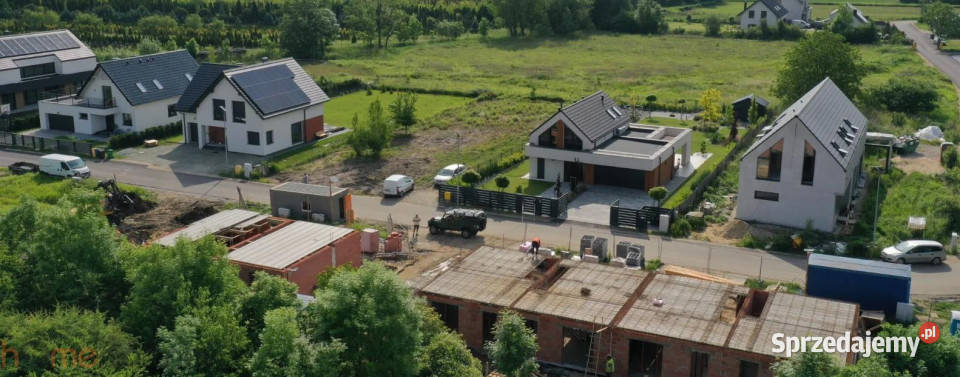 sprzedaży domu szeregowego 11766m2 Iwiny 162m2