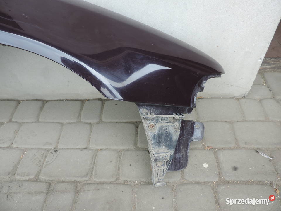 BŁOTNIK PRAWY PRZÓD PRZEDNI AUDI A4 B5 PRZEDLIFT Rok produkcji 1995 Nowy Sącz sprzedam