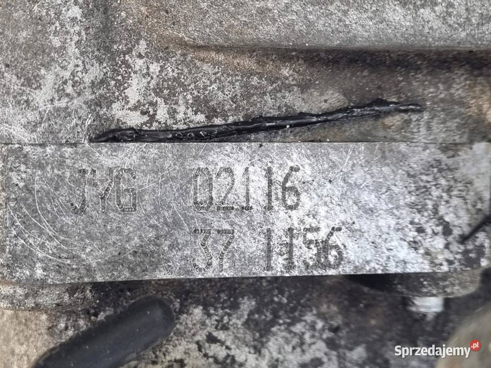 VW Touran 14 TSI MANUALNA SKRZYNIA BIEGÓW manual osobowe Janów