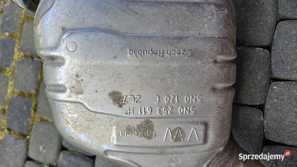 AUDI Q3 układ wydechowy