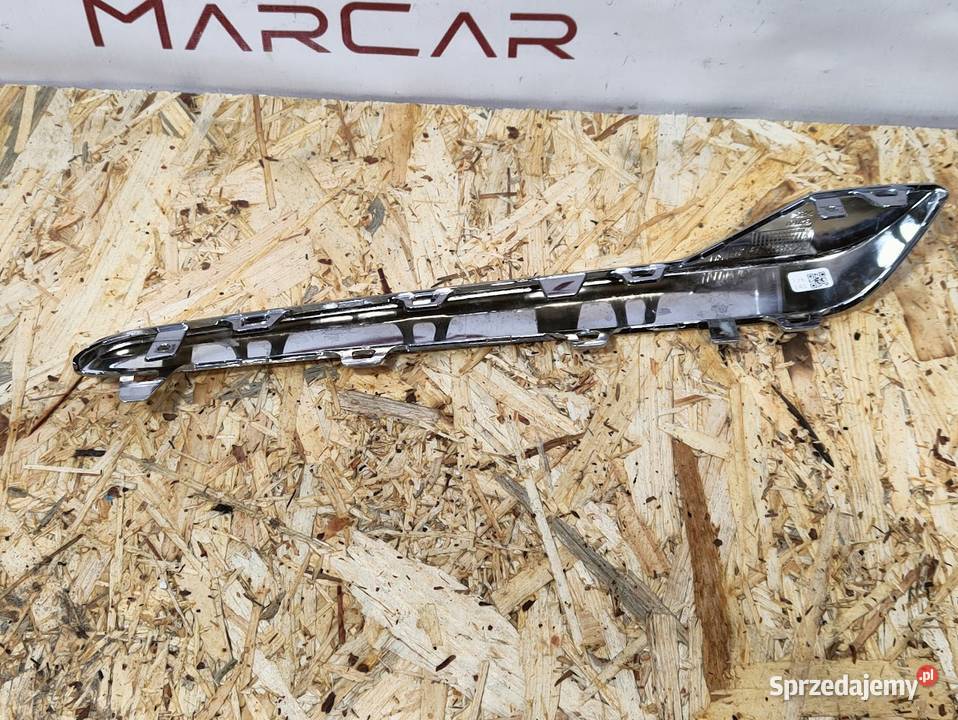 Listwa Ramka Grilla Prawa Opel Crossland X osobowe sprzedam