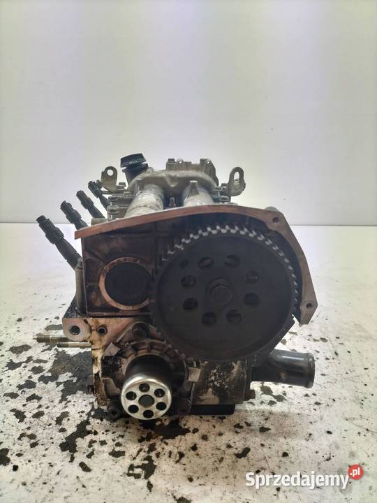 GŁOWICA KOMPLETNA 55581593 20 CDTI Opel Zafira Głowice cylindrów