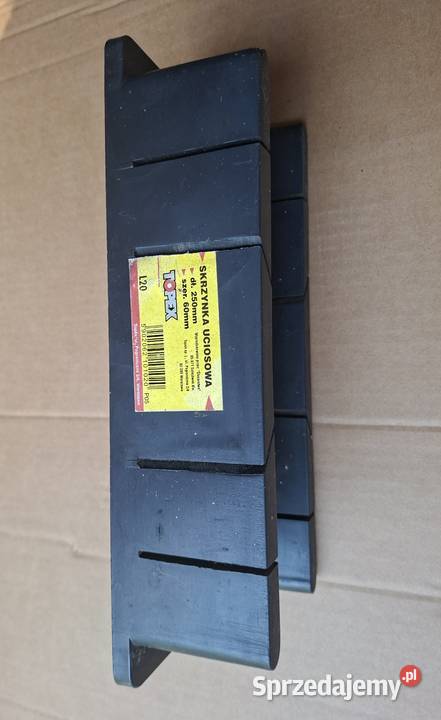 Skrzynka uciosowa TOPEX 250x60 mm Małkinia Górna sprzedam