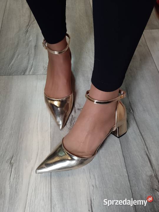 40 Złote czółenka wieczorowe z zapięciem NOWE skóra ekologiczna Czółenka Kraków sprzedam