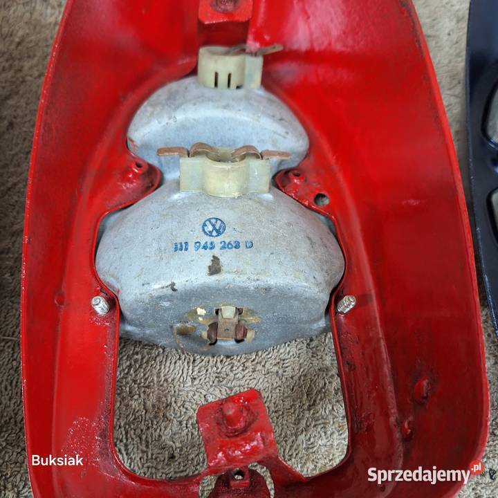 VW Garbus lampy tylne tzwżelazka strona Lewa do Gołków