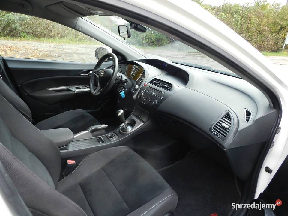 Honda Civic VIII Pełny Serwis Stan idealny Rok produkcji 2011 Puszczykowo