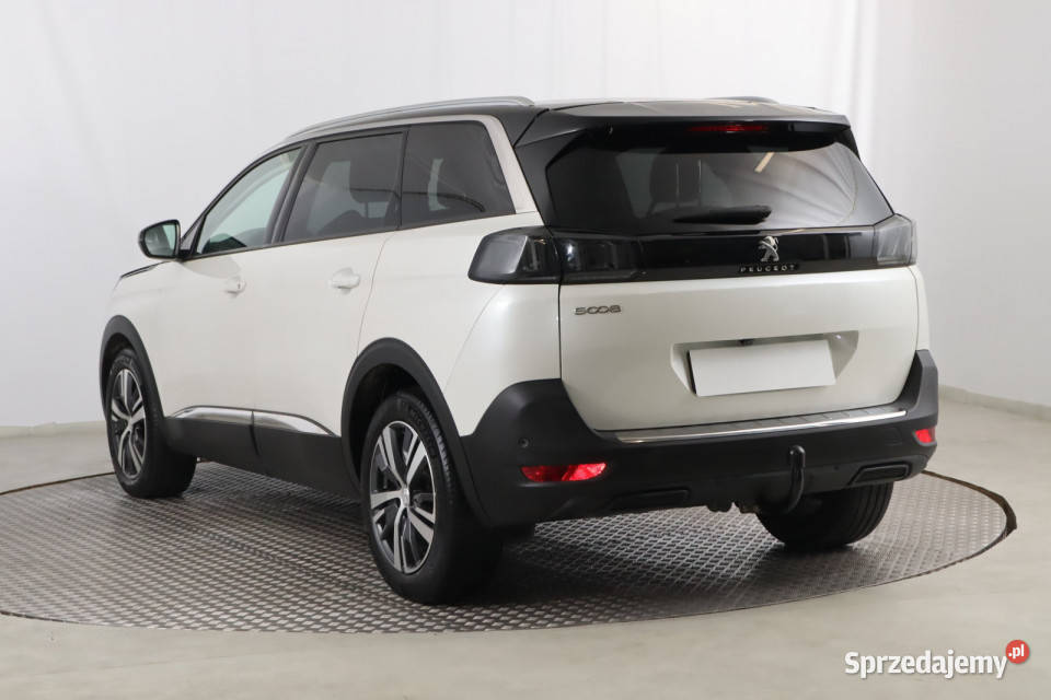 Peugeot 5008 PureTech 130 skórzana tapicerka