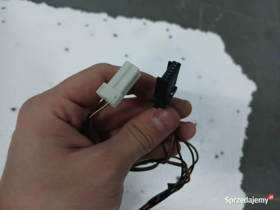 Przyciski kierownicy Opel Corsa D Drezdenko