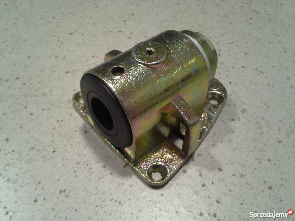 zawias uchwytu lusterka Mercedes 1834 1824 2534 Kłobuck