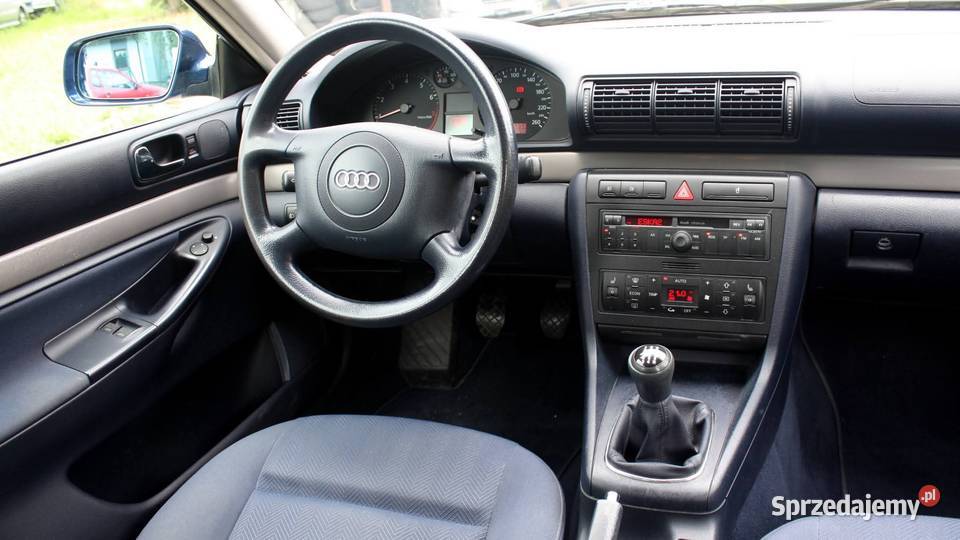 Audi a4b5 18 benzyna 125 2000r Kijewo Królewskie