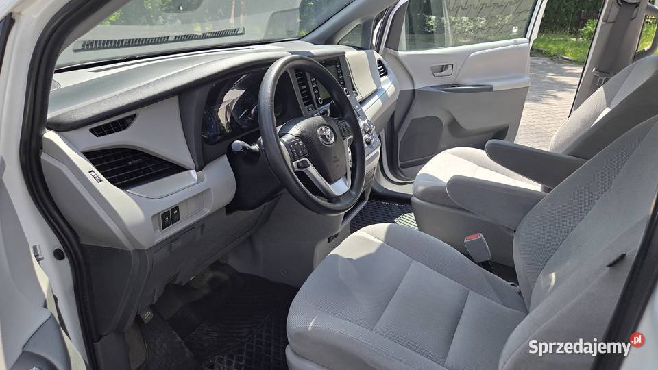 Toyota Sienna Super Stan Automat światła przeciwmgielne Gdów
