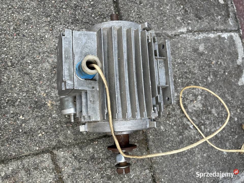 Silnik 550 W 230400 V 2x fi 1432 mm Lublin