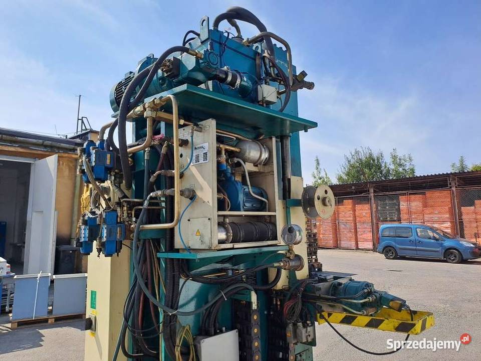 Prasa do wtrysku gumy i tworzyw RUTIL DAS 10030 Stary Sącz
